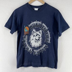 UCONN Shirt Youth 14-16 '96 ROAD TO THE FINAL FOUR HUSKIES NYC Connecticut Blue